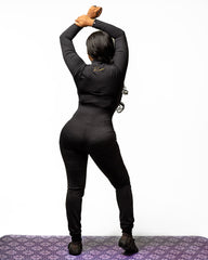 R. Marie 10:23 - Black